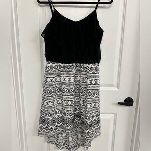 Black & White High Lo Dress Size XL